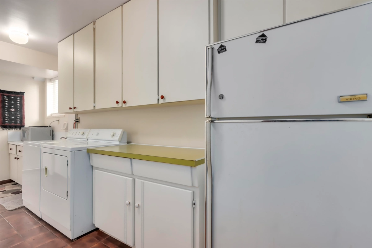 Backyard Photo of 2141 Dauphin Place, Burnaby, BC