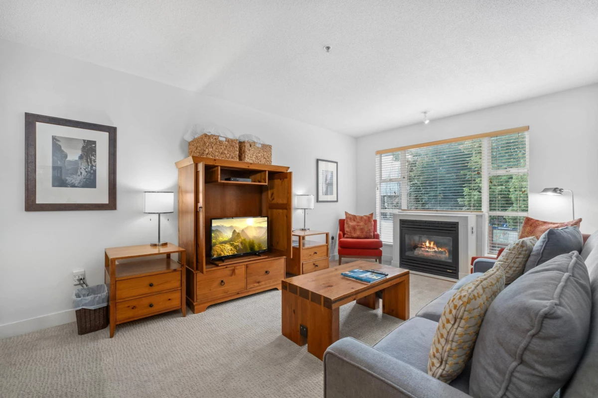 Living Room Photo of 218/219 4573 Chateau Boulevard, Whistler, BC