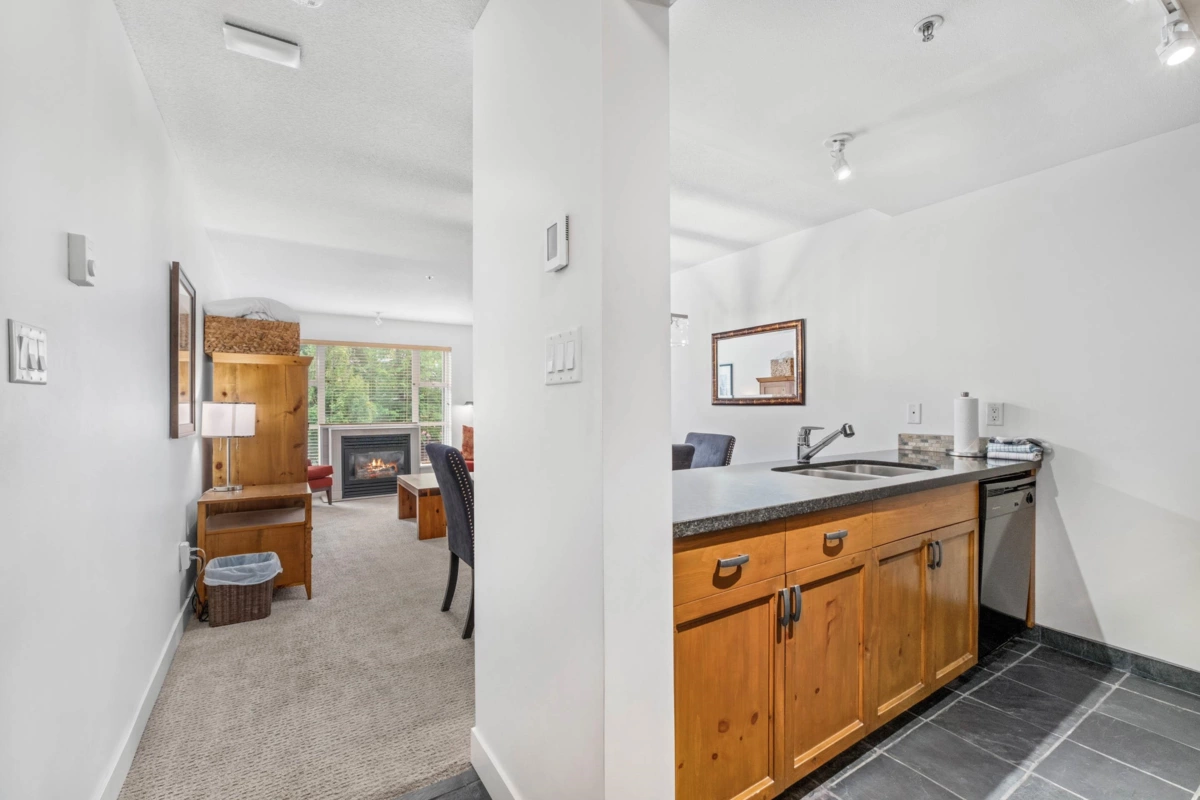 Primary Bathroom Photo of 218/219 4573 Chateau Boulevard, Whistler, BC