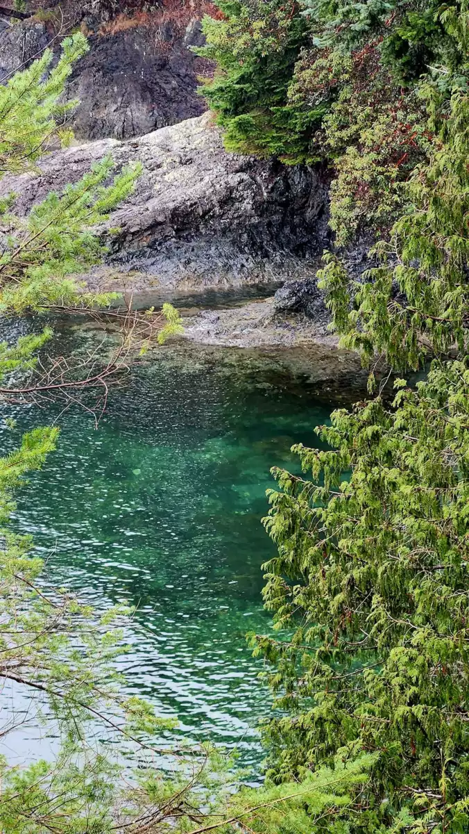 Breakfast Nook Photo of 1765 Cape Drive, Bowen Island, BC