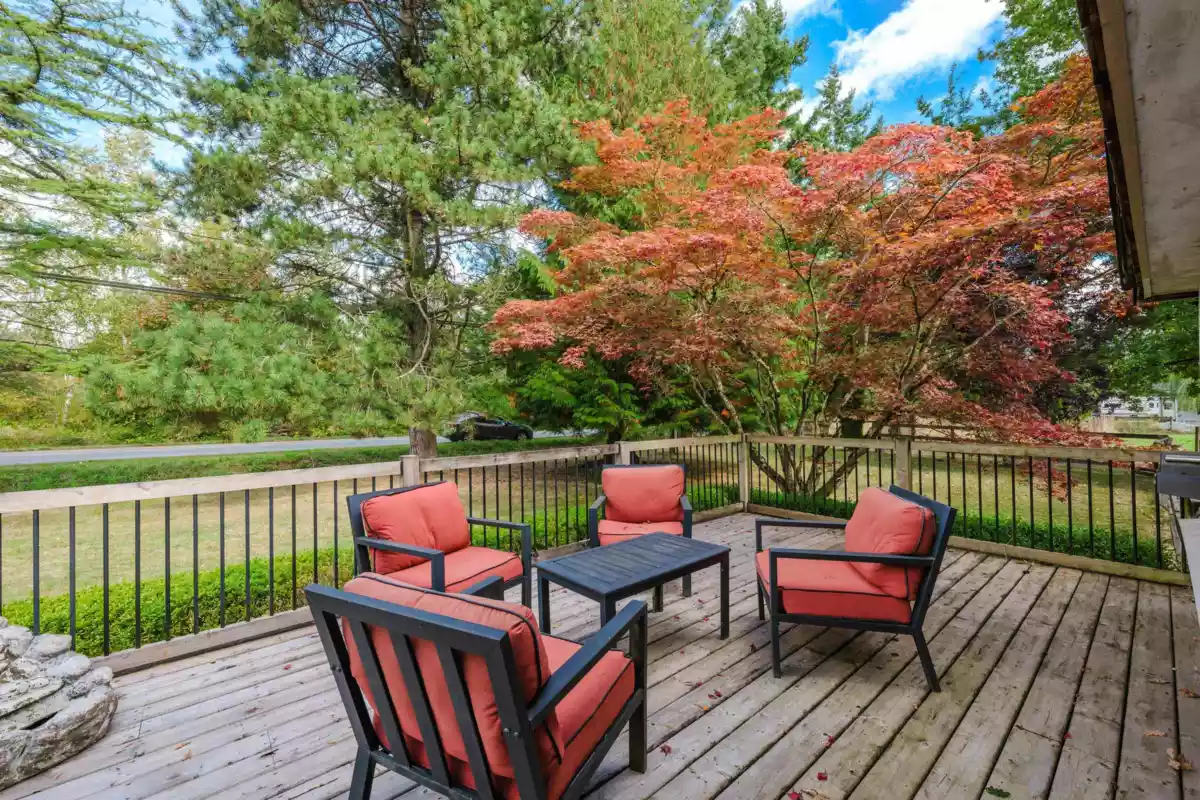 Breakfast Nook Photo of 20228 8 Avenue, Langley, BC