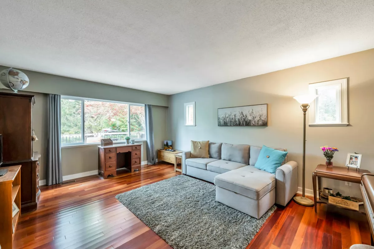 Guest Bathroom Photo of 20228 8 Avenue, Langley, BC