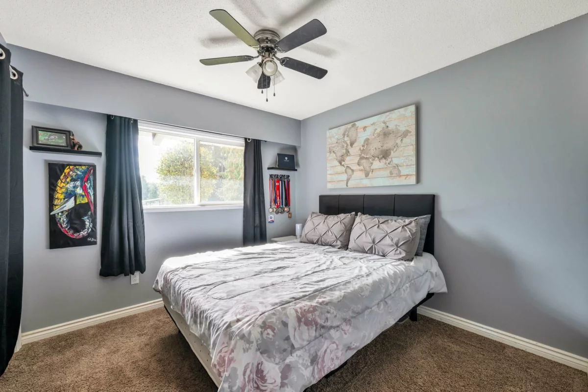 Laundry Room Photo of 20228 8 Avenue, Langley, BC