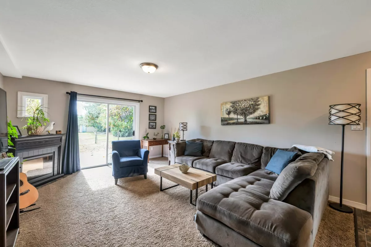 Primary Bathroom Photo of 20228 8 Avenue, Langley, BC
