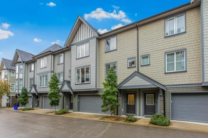 38 8050 204 Street, Langley, BC, Langley — Townhouse for sale