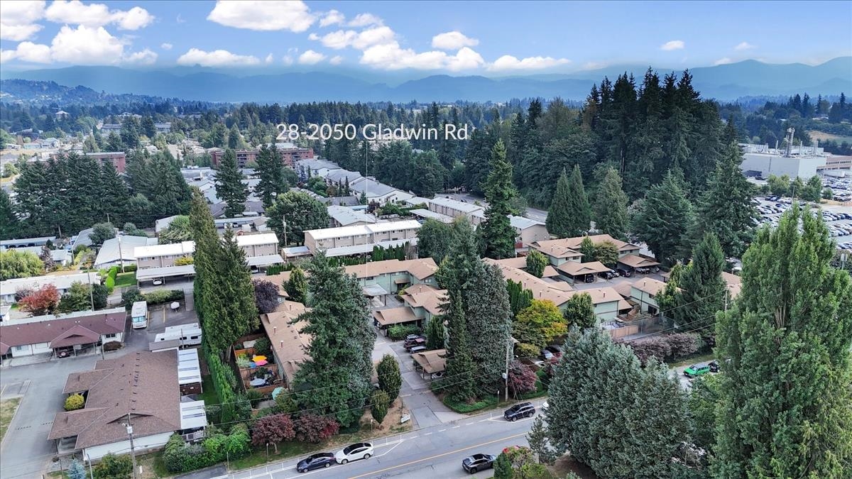 Dining Area Photo of 28 2050 Gladwin Road, Abbotsford, BC
