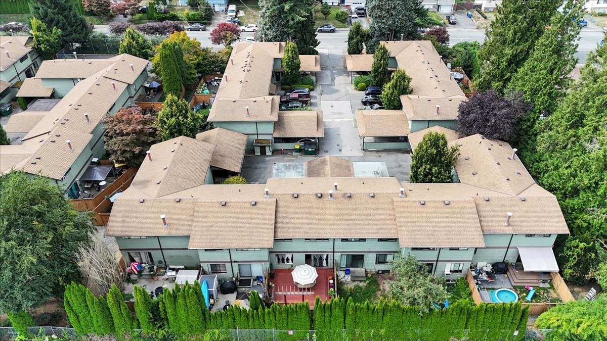 Exterior Front Photo of 28 2050 Gladwin Road, Abbotsford, BC