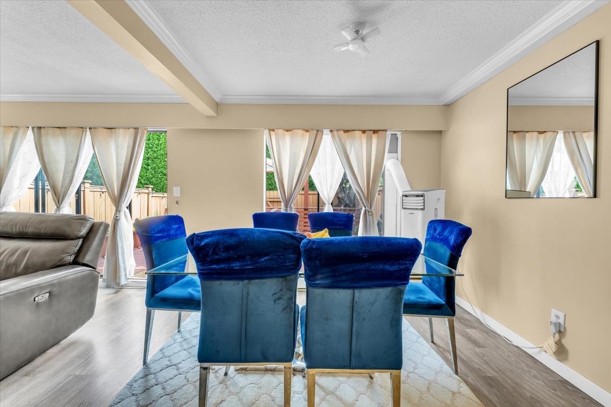 Primary Bathroom Photo of 28 2050 Gladwin Road, Abbotsford, BC