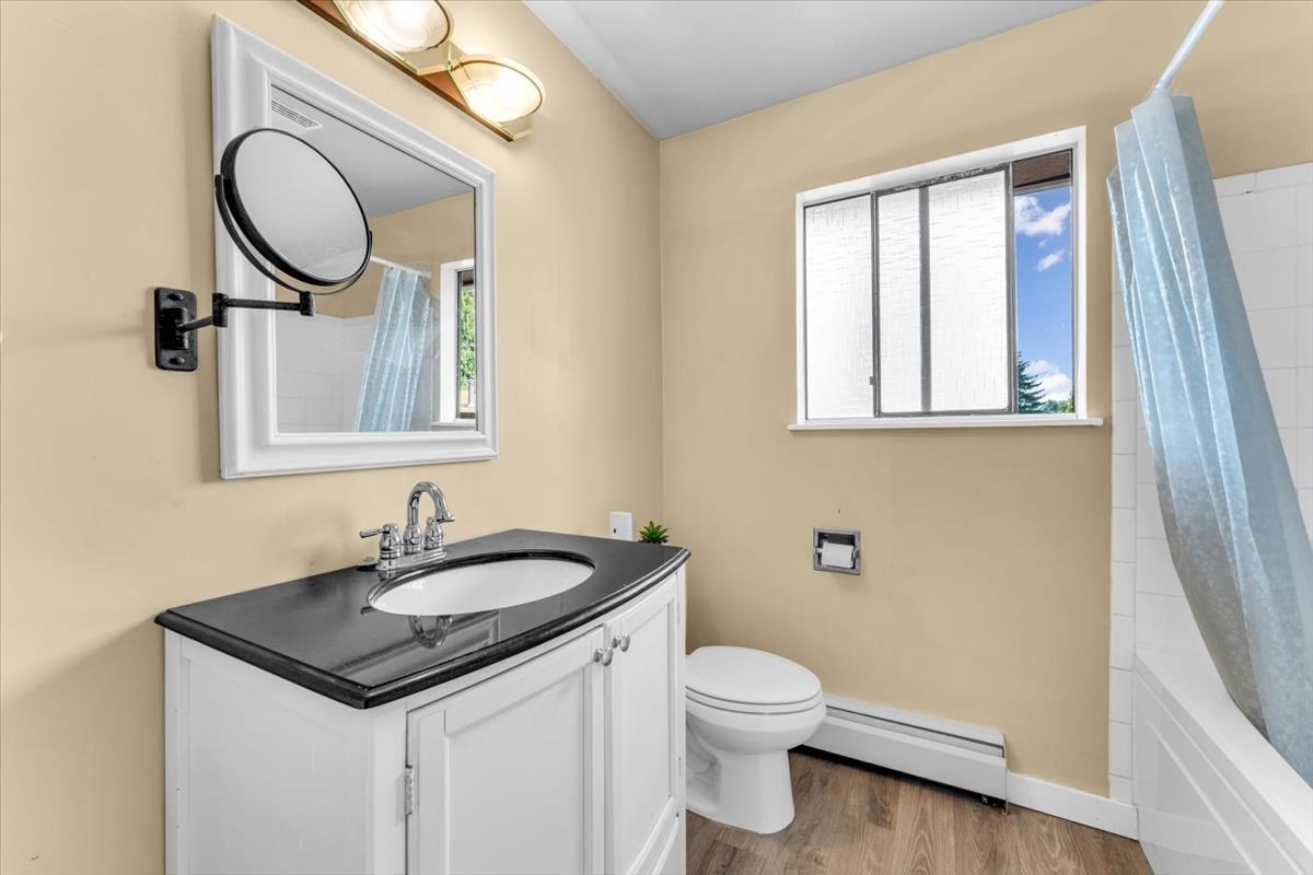 Staircase Photo of 28 2050 Gladwin Road, Abbotsford, BC