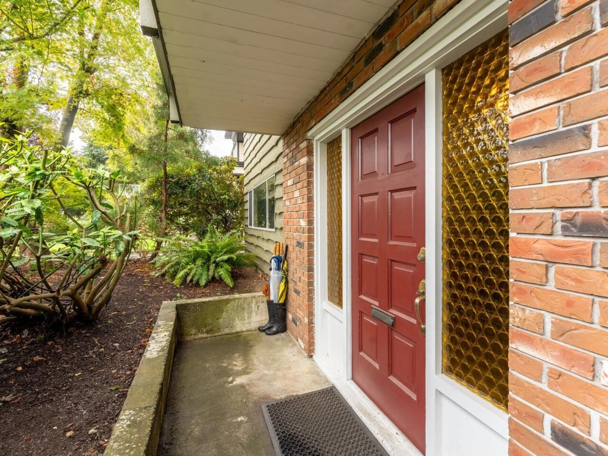 Pantry Photo of 11872 78b Avenue, Delta, BC