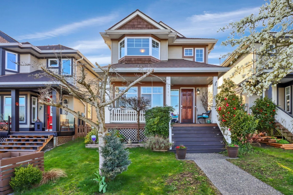 Exterior Front Photo of 5731 148b Street, Surrey, BC