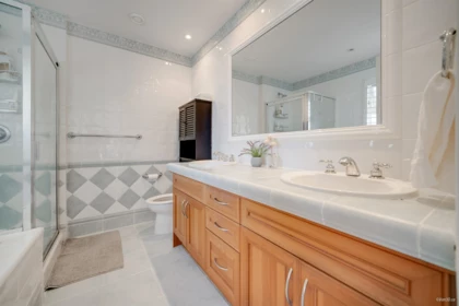 Basement Recreation Room Photo of 5731 148b Street, Surrey, BC