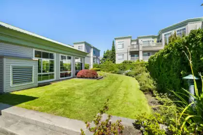 101 8975 Jones Road, Richmond, BC, Richmond — Apartment/Condo for sale