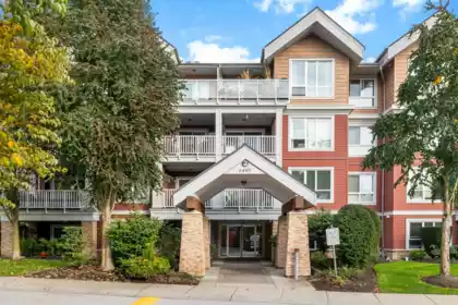 303 6450 194 Street, Surrey, BC, Surrey — Apartment/Condo for sale