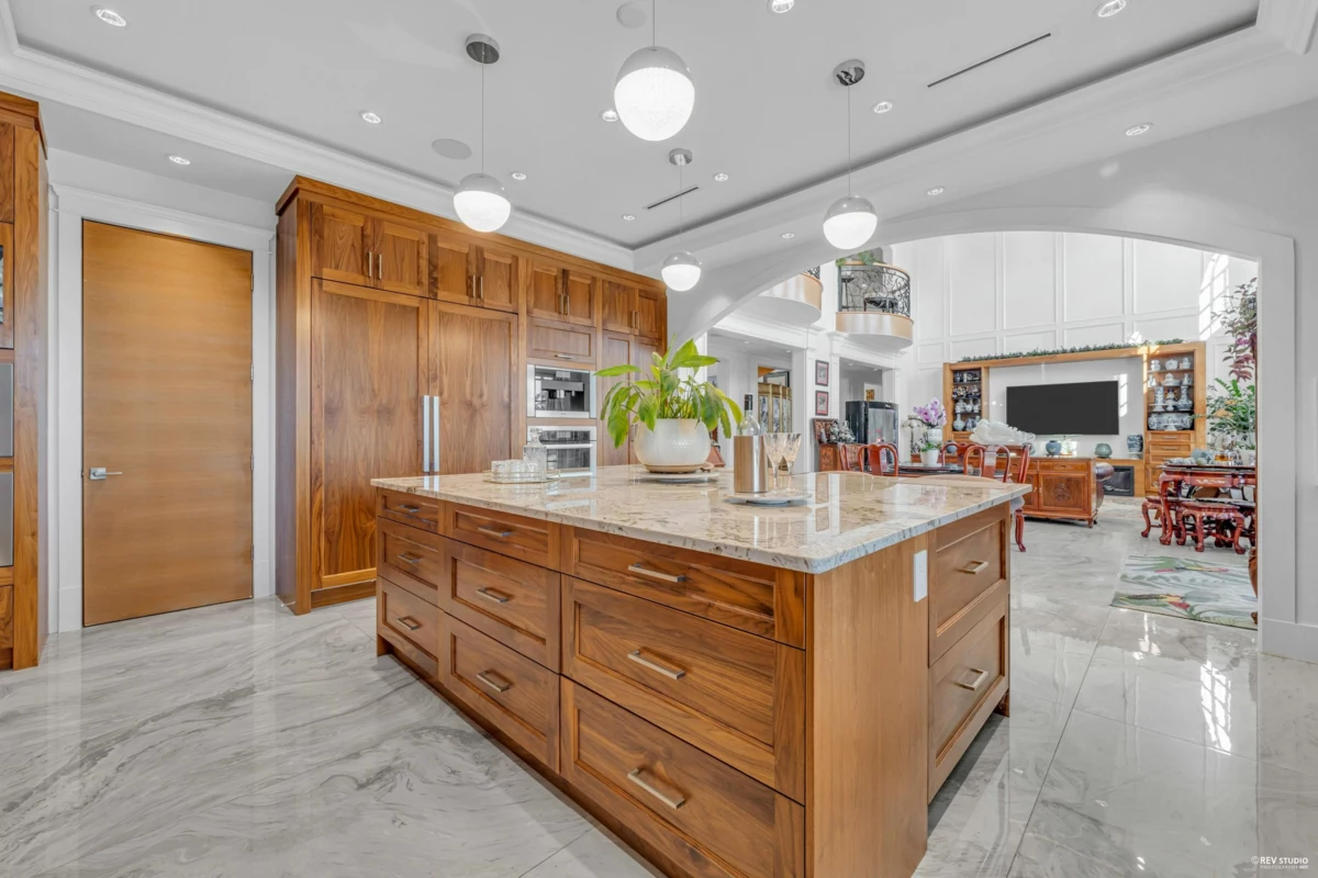 Guest Bathroom Photo of 12320 No. 3 Road, Richmond, BC