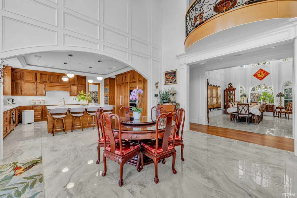 Primary Bathroom Photo of 12320 No. 3 Road, Richmond, BC