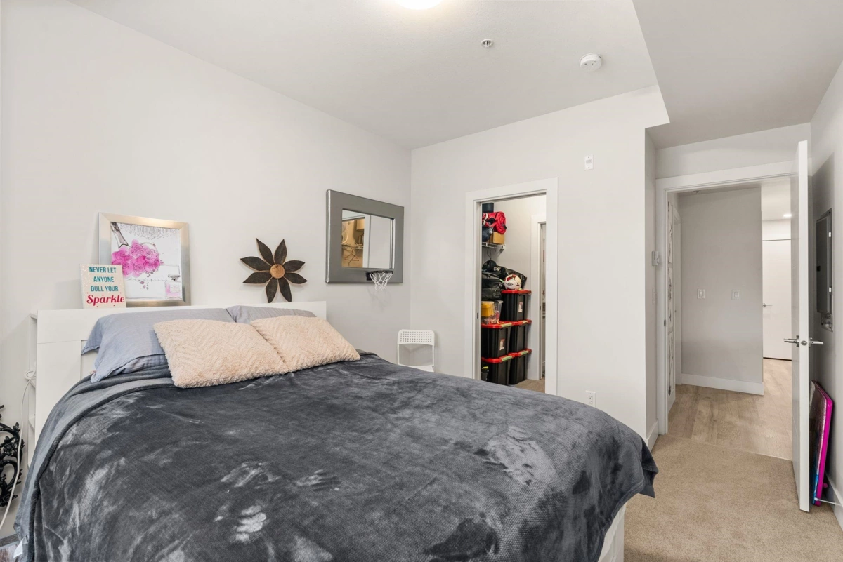 Basement Recreation Room Photo of 301 2555 Ware Street, Abbotsford, BC