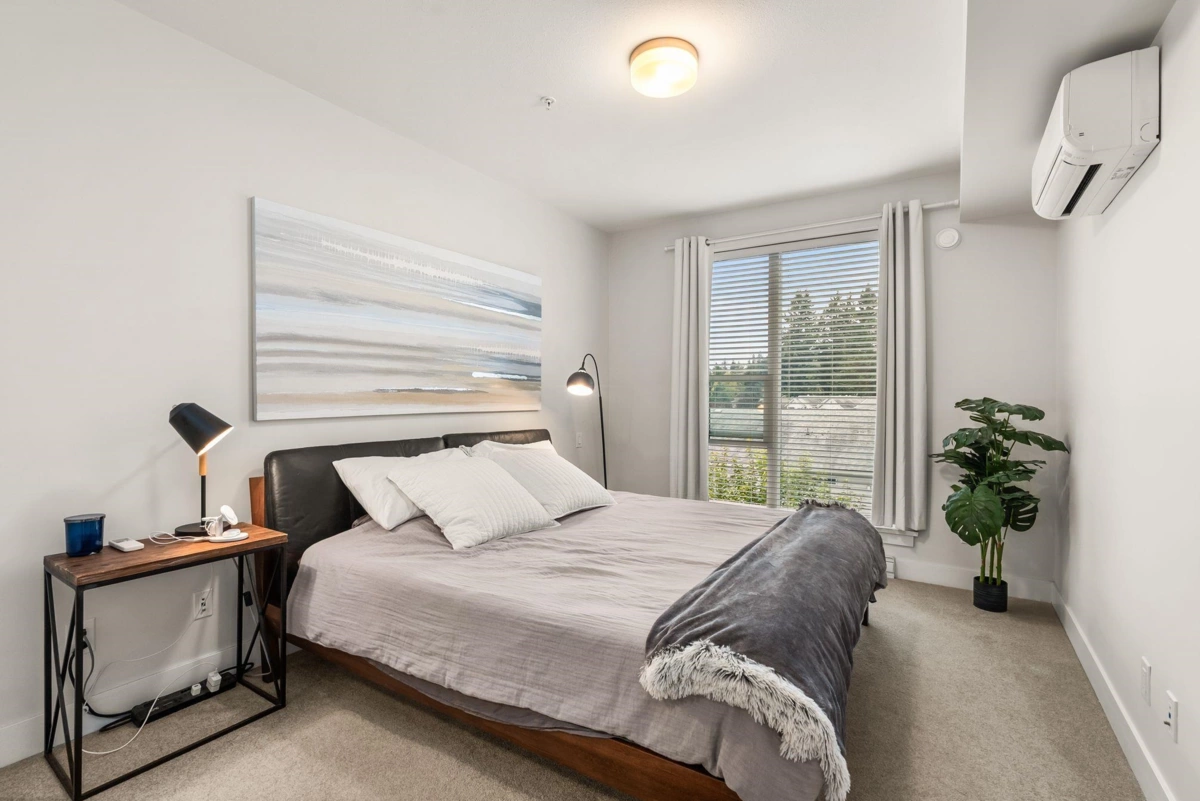 Guest Bathroom Photo of 301 2555 Ware Street, Abbotsford, BC