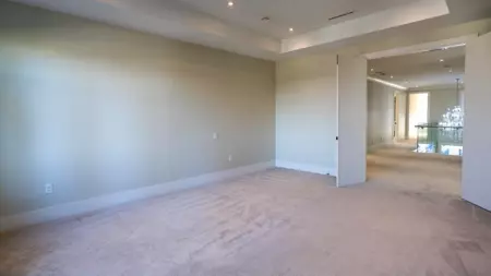 Basement Recreation Room Photo of 8978 160 Street, Surrey, BC