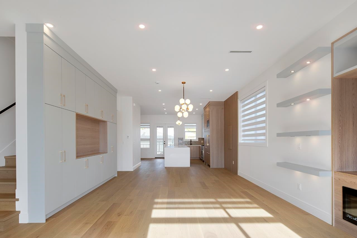 Dining Area Photo of 7815 18th Avenue, Burnaby, BC