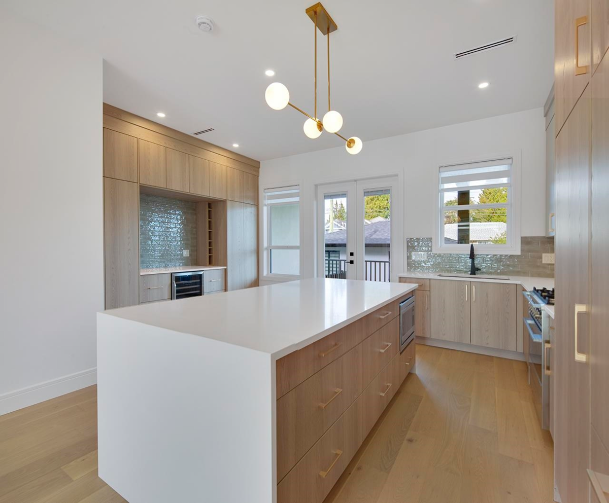 Primary Bathroom Photo of 7815 18th Avenue, Burnaby, BC