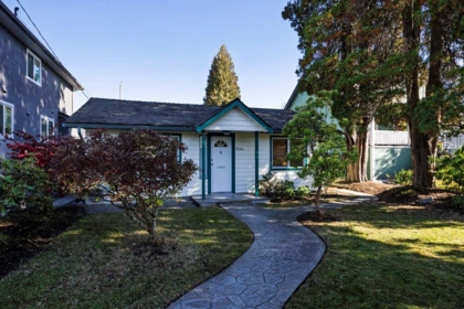 1544 Sutherland Avenue, North Vancouver, BC, North Vancouver — Single Family Residence for sale