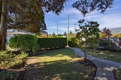 1544 Sutherland Avenue, North Vancouver, BC, North Vancouver — Single Family Residence for sale