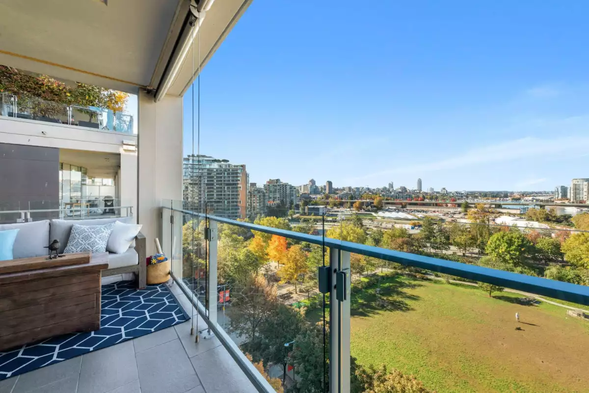 Garden / Landscaping Photo of 805 1616 Columbia Street, Vancouver, BC