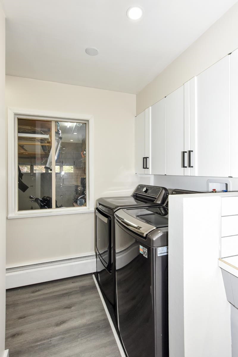 Breakfast Nook Photo of 4222 Victory Street, Burnaby, BC