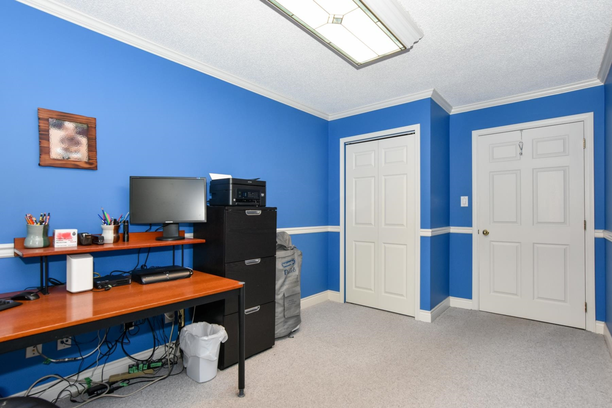 Guest Bathroom Photo of 4222 Victory Street, Burnaby, BC