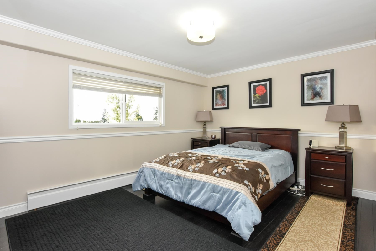 Mudroom Photo of 4222 Victory Street, Burnaby, BC