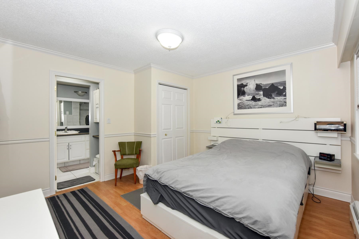 Office / Den Photo of 4222 Victory Street, Burnaby, BC