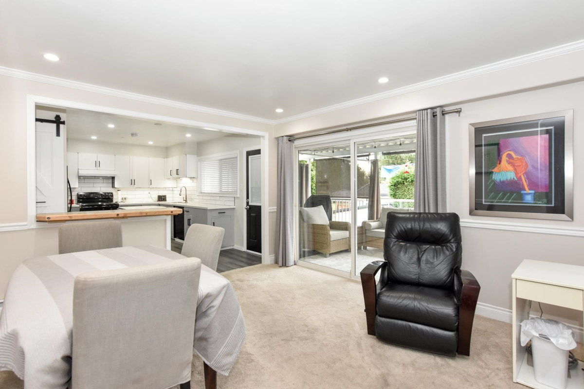 Primary Bathroom Photo of 4222 Victory Street, Burnaby, BC