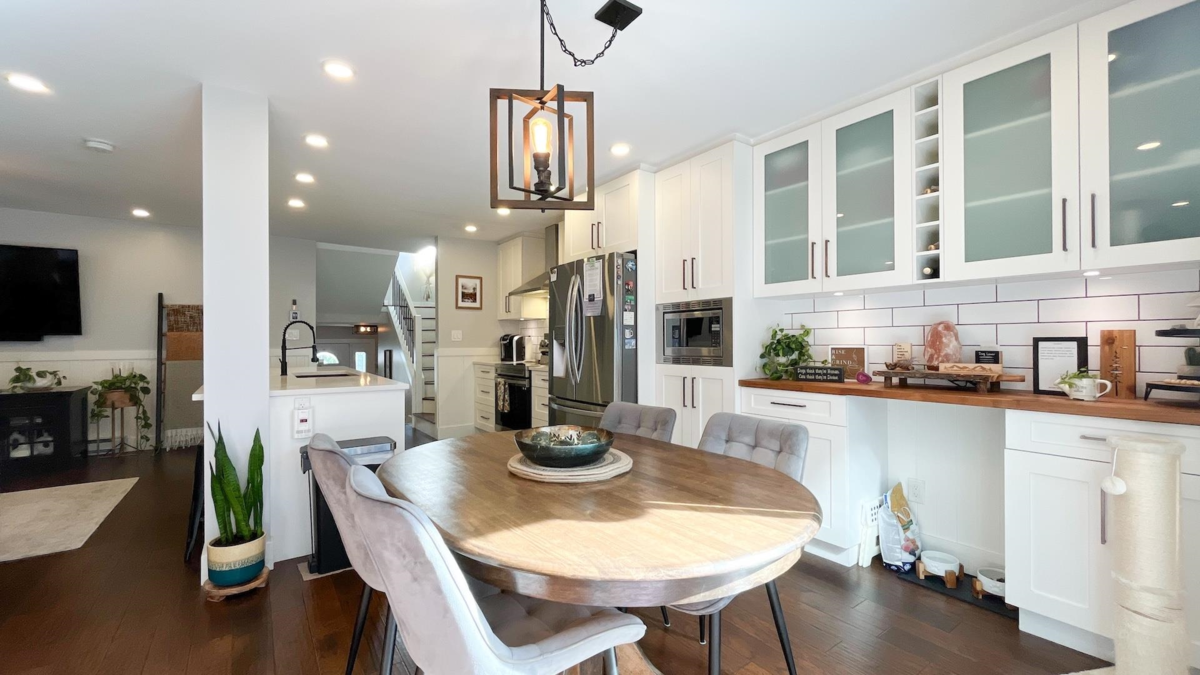 Pantry Photo of 107 19352 Fraser Highway, Surrey, BC