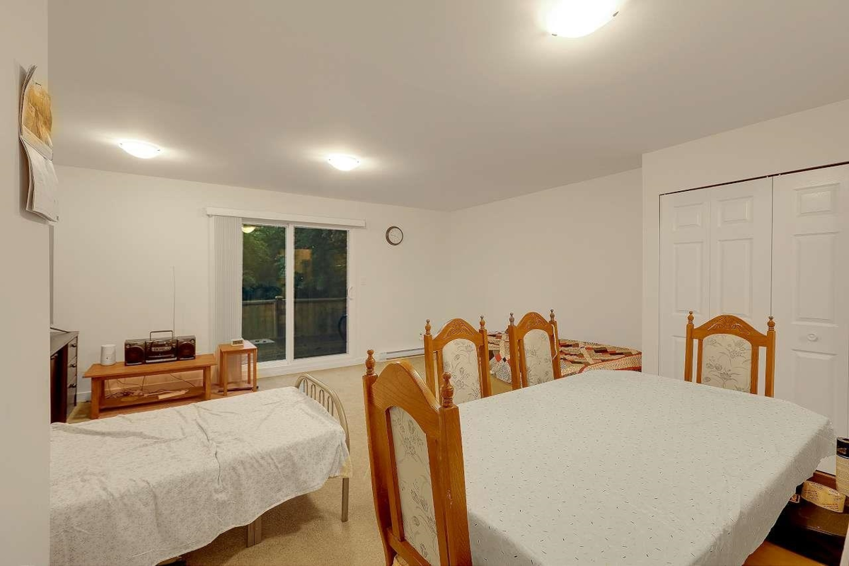 Walk-In Closet Photo of 168 13742 67 Avenue, Surrey, BC