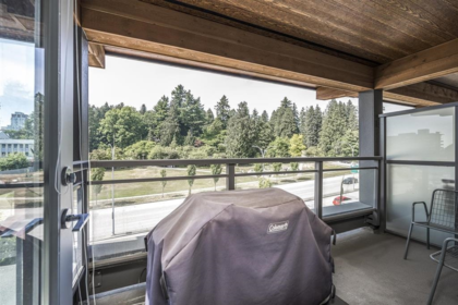 Powder Room Photo of 510 500 Royal Avenue, New Westminster, BC