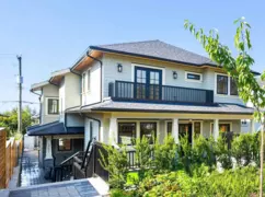 261 W 6th Street, North Vancouver, BC