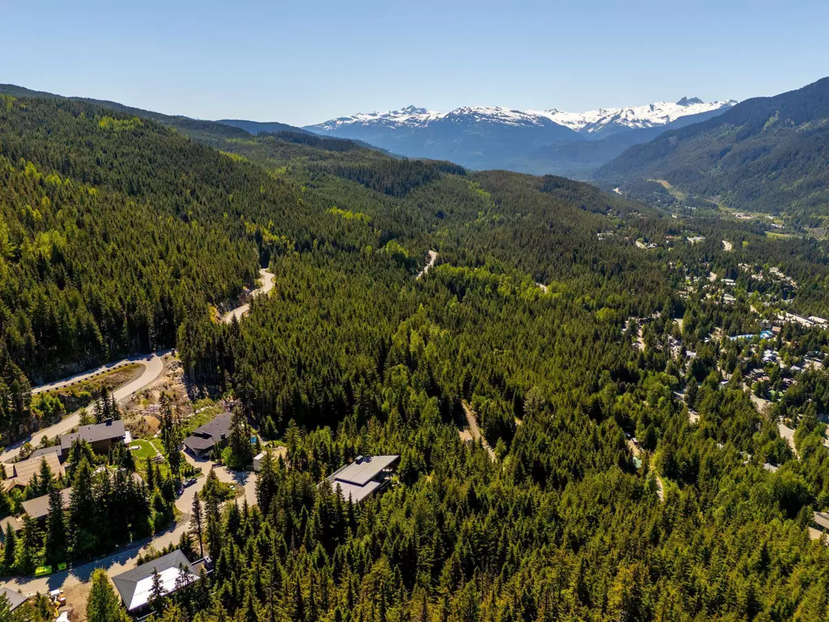 Pantry Photo of 2915 Heritage Peaks Trail, Whistler, BC
