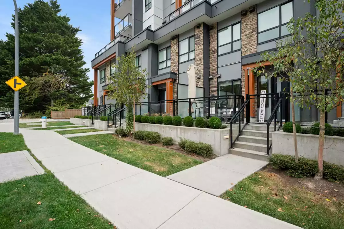 Powder Room Photo of 207 6950 Nicholson Road, Delta, BC