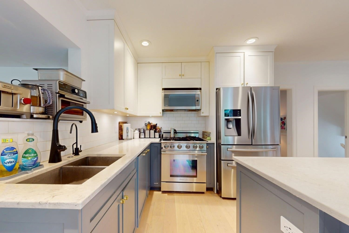 Kitchen Photo of 3161 W 43rd Avenue, Vancouver, BC