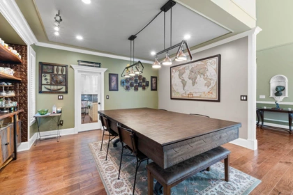 Breakfast Nook Photo of 9764 180 Street, Surrey, BC