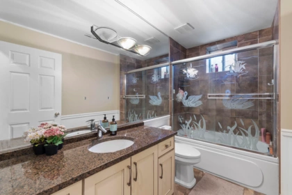 Garage Interior Photo of 9764 180 Street, Surrey, BC