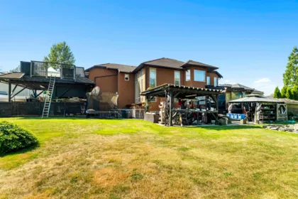 Outdoor Kitchen Photo of 9764 180 Street, Surrey, BC