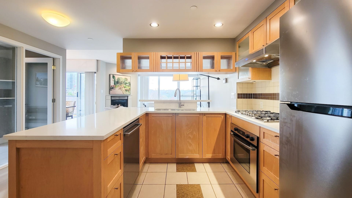 Walk-In Closet Photo of 502 1483 Homer Street, Vancouver, BC