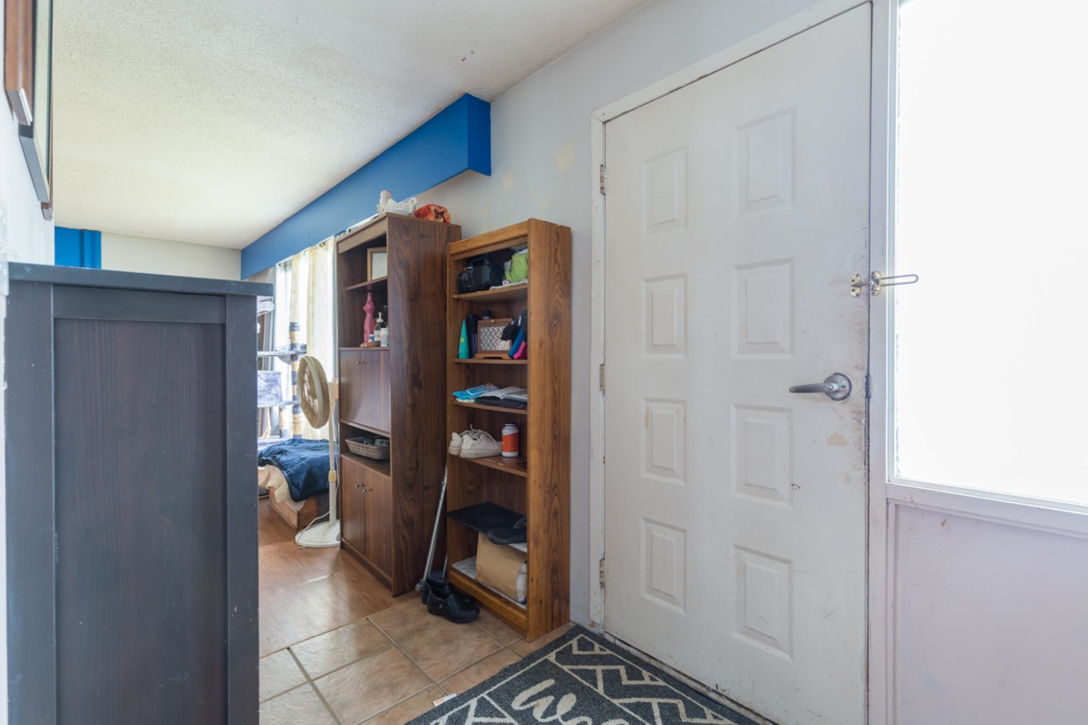 Family Room Photo of 32633 Marshall Road, Abbotsford, BC