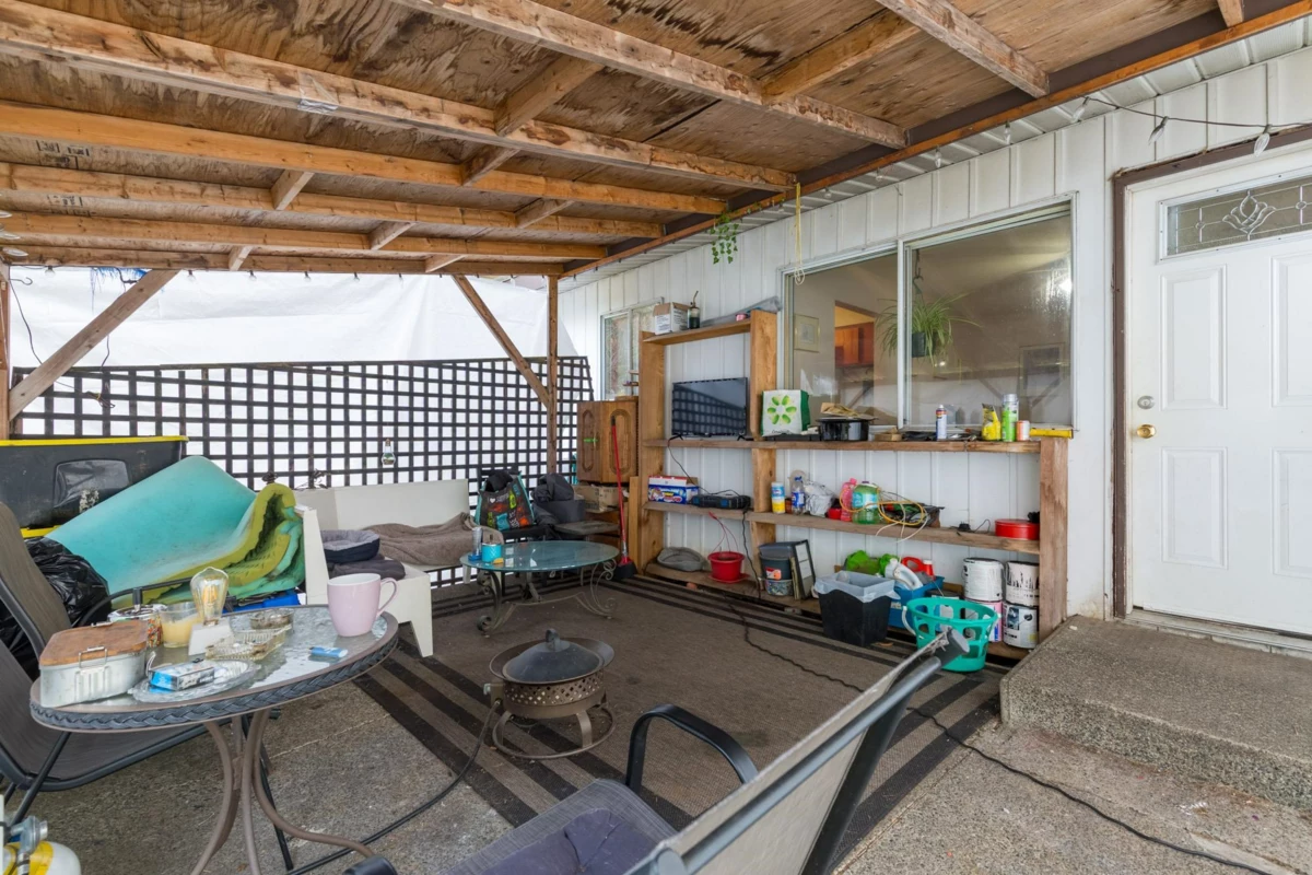 Outdoor Kitchen Photo of 32633 Marshall Road, Abbotsford, BC