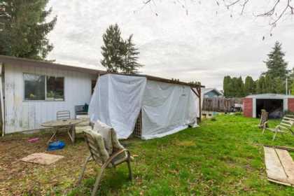 Front Yard Photo of 32633 Marshall Road, Abbotsford, BC
