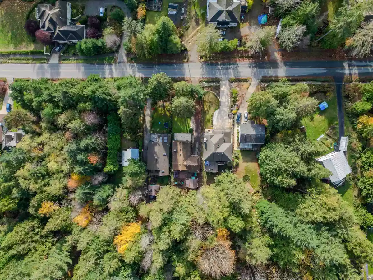 Hallway Photo of 538 Reed Road, Gibsons, BC