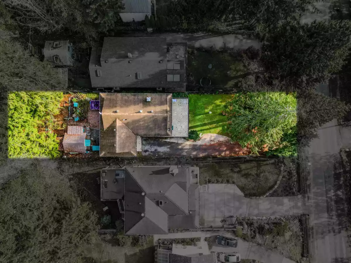 Hot Tub / Spa Photo of 538 Reed Road, Gibsons, BC