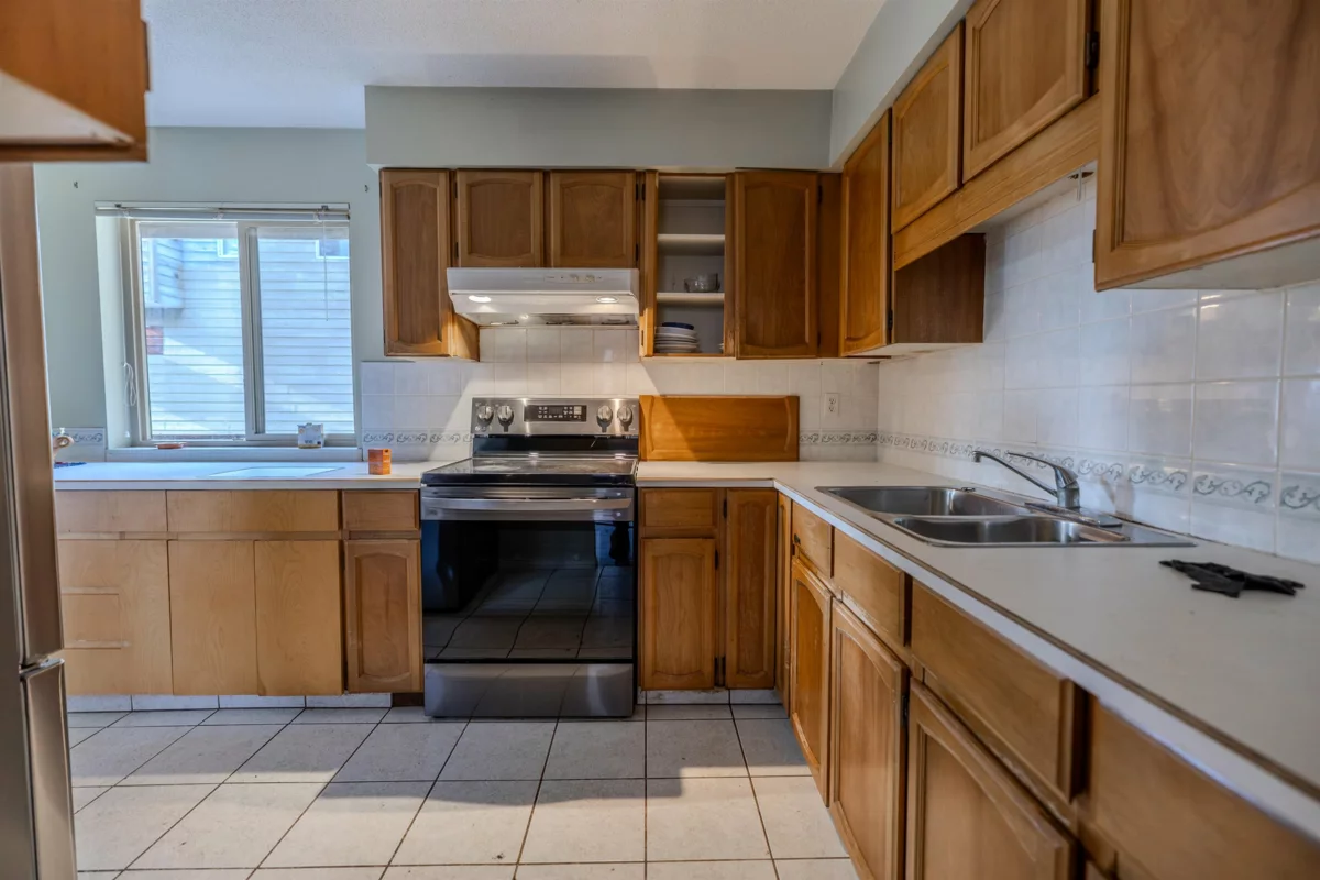 Kitchen Photo of 538 Reed Road, Gibsons, BC